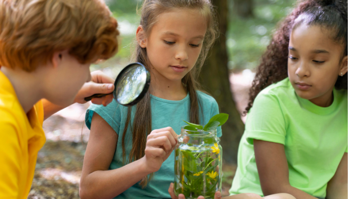 teaching kids about science and nature in Orlando FL
