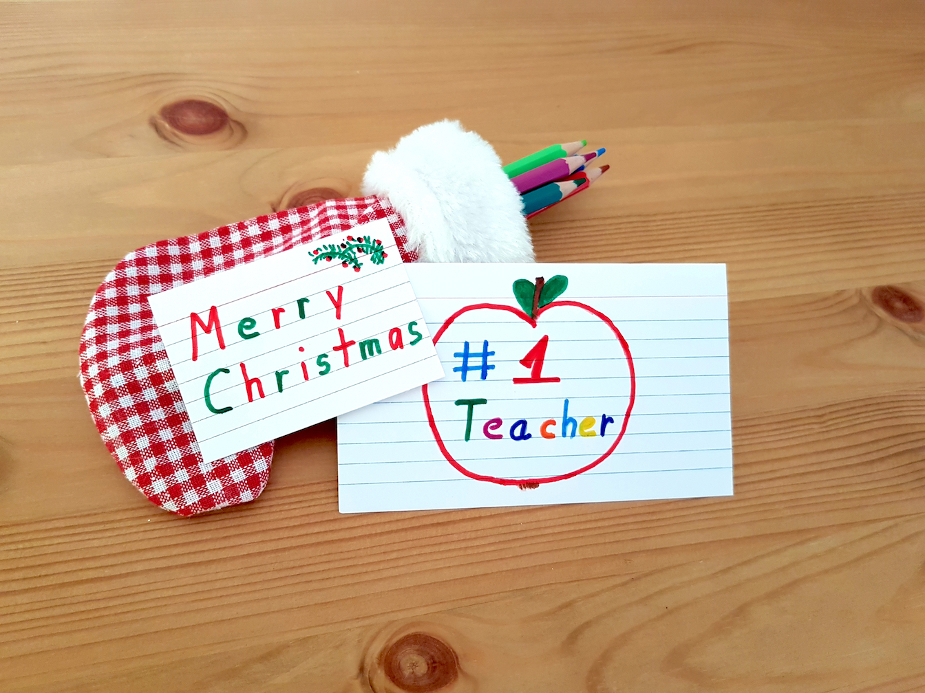 Ways to Thank Your Preschooler’s Teacher this Christmas