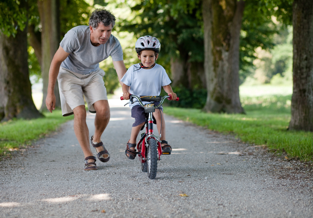 how to teach a kid to balance on a bike