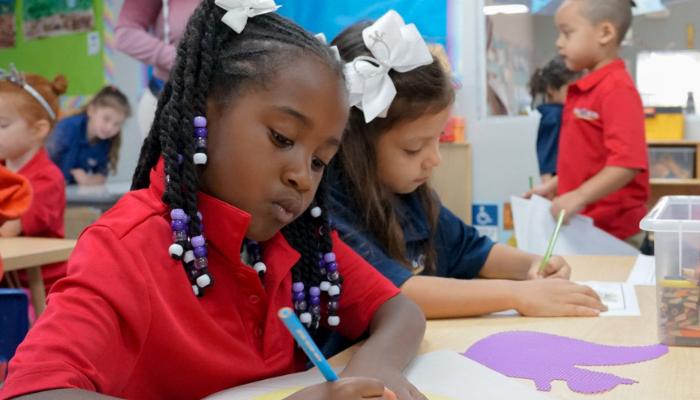 Quality childcare programs in Waterford Lakes FL